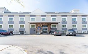 Kalika Hotel